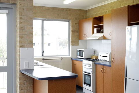 ECU Village Bunbury - Carnarvon Accommodation 7