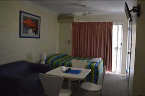 Tottenham Court Accommodation - Holiday Sydney 2