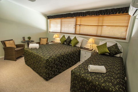 Ainslie Manor B&B - Hobart Tourism 5