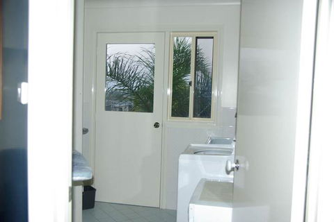 Captain's Quarters - Phillip Island Accommodation 4