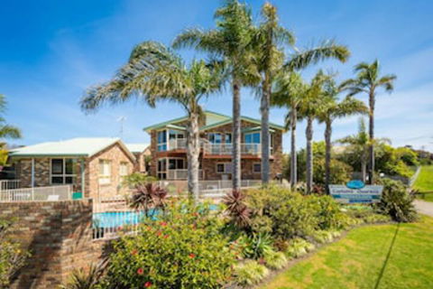 Captain's Quarters - Phillip Island Accommodation 0