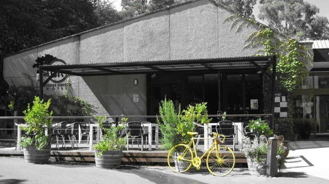 George Kerferd Hotel - Byron Bay Accommodation 0