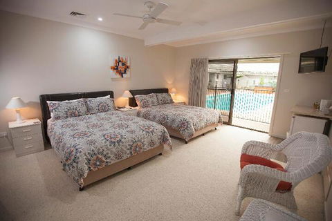 Batemans Bay Manor - New South Wales Tourism  3