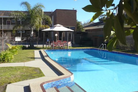 Australia Park Motel - Lightning Ridge Tourism 3