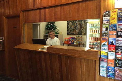 Tollgate Motel - Accommodation Perth 5