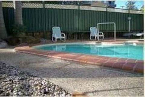 Whitecaps Holiday Apartments - Accommodation Nelson Bay 6