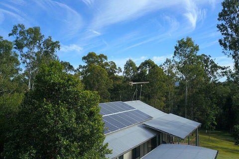 Melawondi Spring Retreat - Accommodation Newcastle 2