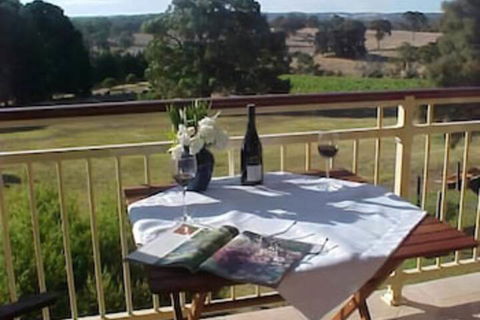 Mt Bold Estate - Accommodation Directory 0