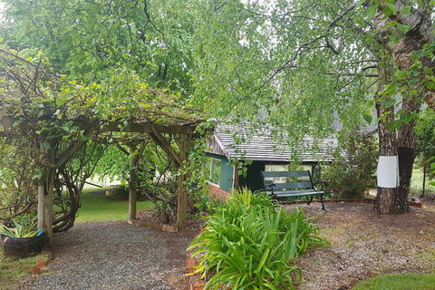 Glenbrook House And Cottage - Accommodation Kalgoorlie 2