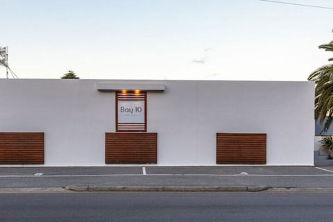 Bay 10 Accommodation - Accommodation Newcastle 2