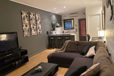 Apartment On Tennyson - Accommodation Newcastle 7