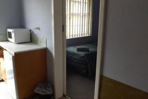 Collie Motel - Wagga Wagga Accommodation 7
