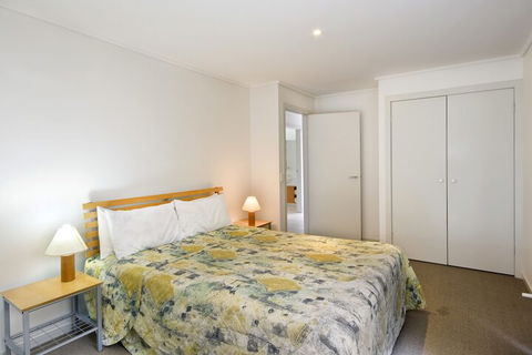 Grand Pacific Hotel - Whitsundays Tourism 5
