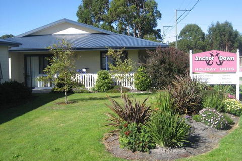 Anchor Down Cottages - WA Accommodation 5