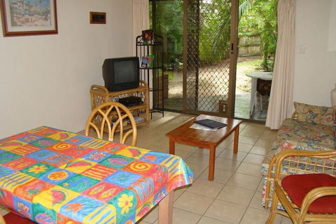 Noosa Yallambee Holiday Apartments - Accommodation Nelson Bay 5