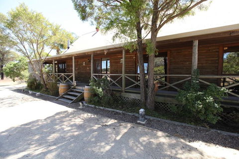 Silverpoint Accommodation - Accommodation Ballina 2