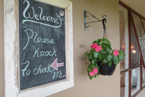Milton Country Retreat The Chocolate Cottages - Mackay Tourism 3