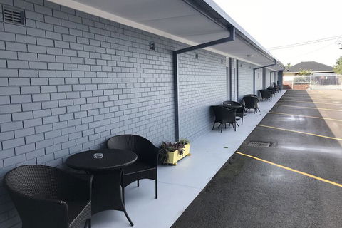 Lakeview Motor Inn - Accommodation Sydney 2