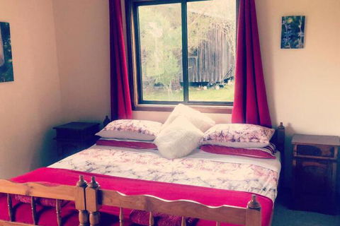 Billa Billa Farm Cottages - Hobart Tourism 7