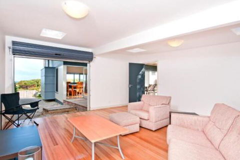 Great Ocean Road Lodge - New South Wales Tourism  3