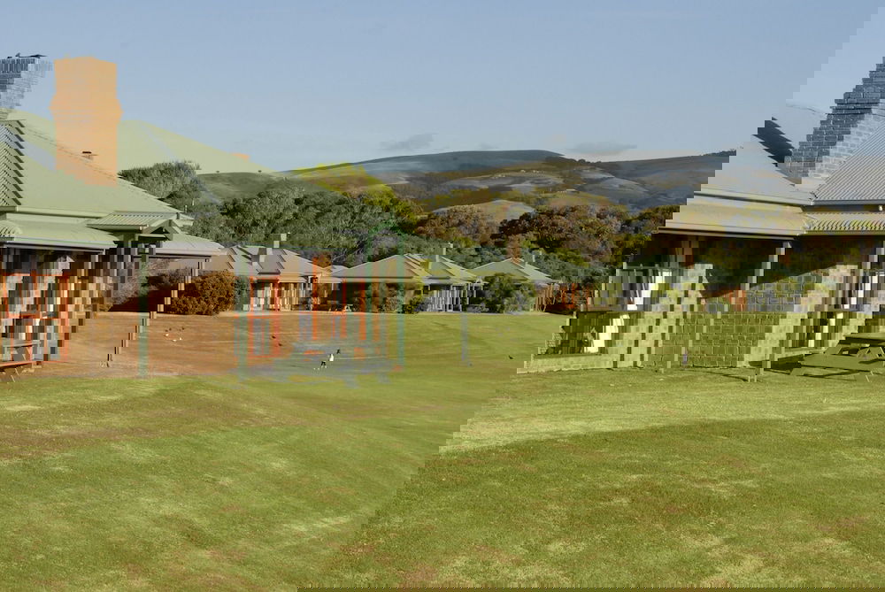 Apollo Bay Cottages - thumb 2