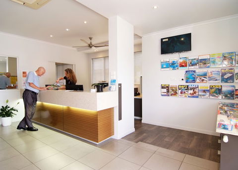 Comfort Inn Cairns City - Whitsundays Tourism 2