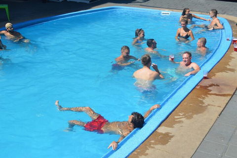Youth Shack Backpackers - Hostel - WA Accommodation 6