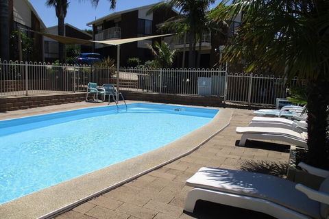Anchorbell Holiday Apartments - Accommodation Perth 5