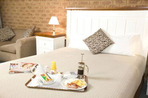 Beechworth Carriage Motor Inn - Yamba Accommodation 3