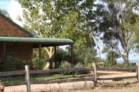 The Vineyard Motel - Accommodation Newcastle 0