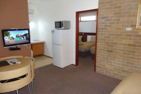 Peppinella Motel - Tweed Heads Accommodation 2