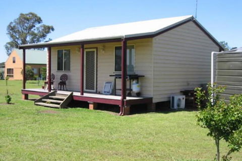 Madigan Vineyard Hunter Valley - Whitsundays Tourism 4