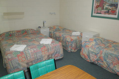 Norfolk Motor Inn - Wagga Wagga Accommodation 4