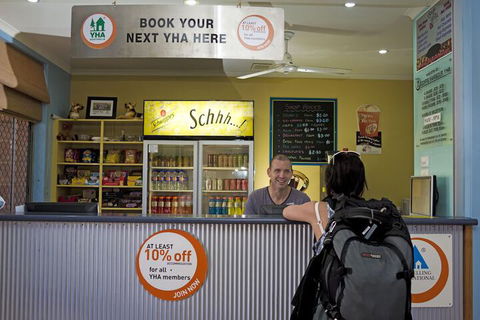 Coffs Harbour YHA Hostel / Backpackers - WA Accommodation 6