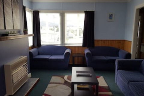Hobart Cabins And Cottages - Wagga Wagga Accommodation 0