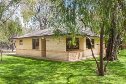 Siesta Park Holiday Resort - WA Accommodation 0