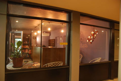 Commodore Motor Inn Albury - Tourism Listing 1