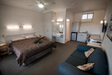 Ventura Motel - Holiday Melbourne 4