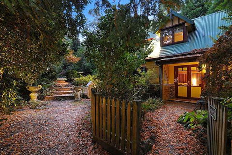 Arnica Views - Wagga Wagga Accommodation 5