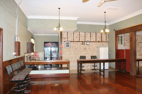 Priory Resort Hotel - Whitsundays Tourism 5