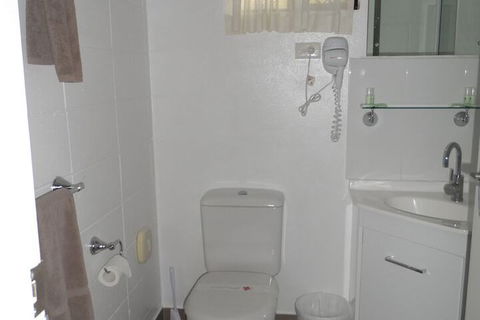 Oakey Motel - Northern Rivers Accommodation 5