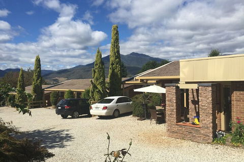 Bogong Moth Motel - Tweed Heads Accommodation 5