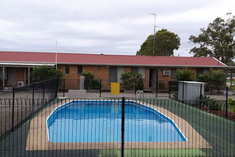 Taree Country Motel - WA Accommodation 1