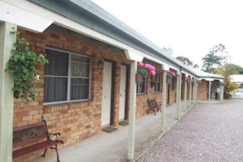 Pacific Paradise Motel - Whitsundays Tourism 1