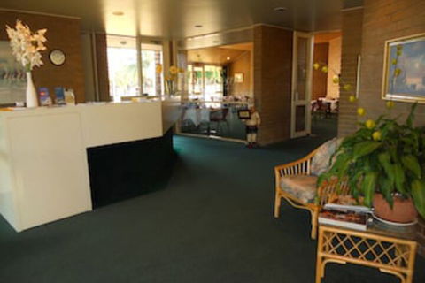 Cottonwood Motor Inn - Accommodation ACT 0