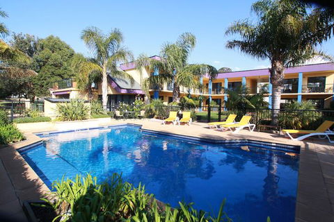 Nautilus Apartments Merimbula - Hervey Bay Accommodation 2