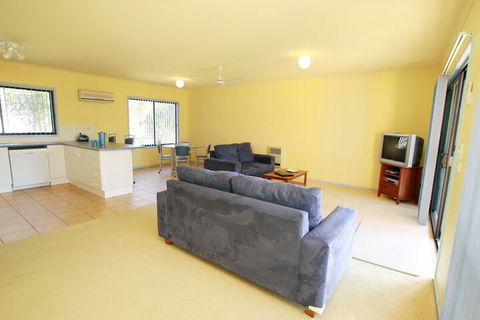 Nautilus Apartments Merimbula - Hervey Bay Accommodation 7
