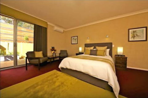 Inn Mahogany Creek - Accommodation Newcastle 6