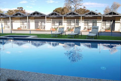 Mornington Motel - Accommodation Directory 0
