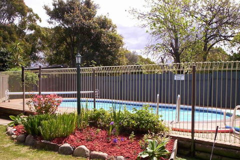 Harbour Lights Holiday Units - Victoria Tourism 3